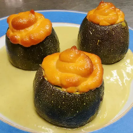 Dias De Luna Sena de Luna